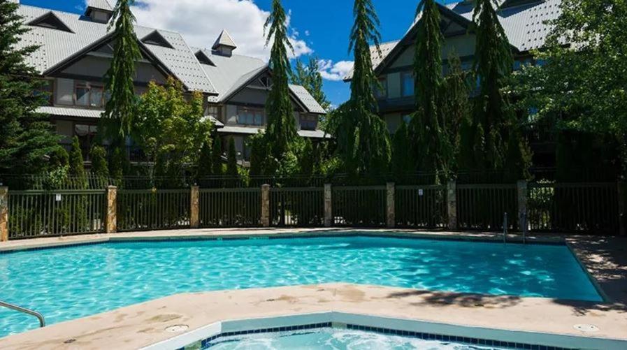 Whistler Vacation Club At Northstar Aparthotel Exterior photo